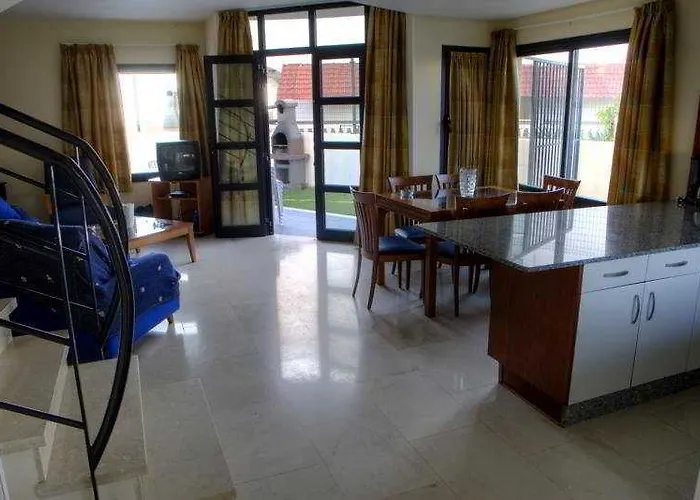 Mirador Del Mar Villas Hotel